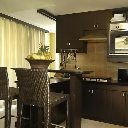 Boracay Sandcastles The Apartments Balabag  Rom bilde